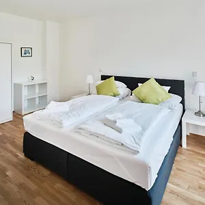 Next To Schoenbrunnpalace Close To Public Transport - Myschoenbrunn Viena