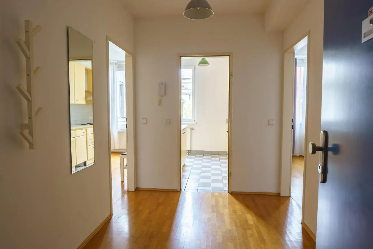 Vienna Living Apartments - Lerchenfelder Straße