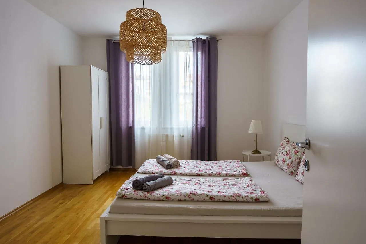 Vienna Living Apartments - Lerchenfelder Straße